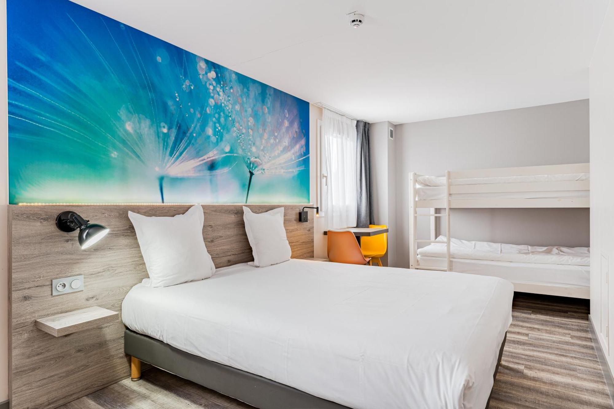 Kyriad Direct Tours Sud - Chambray Les Tours Exterior foto